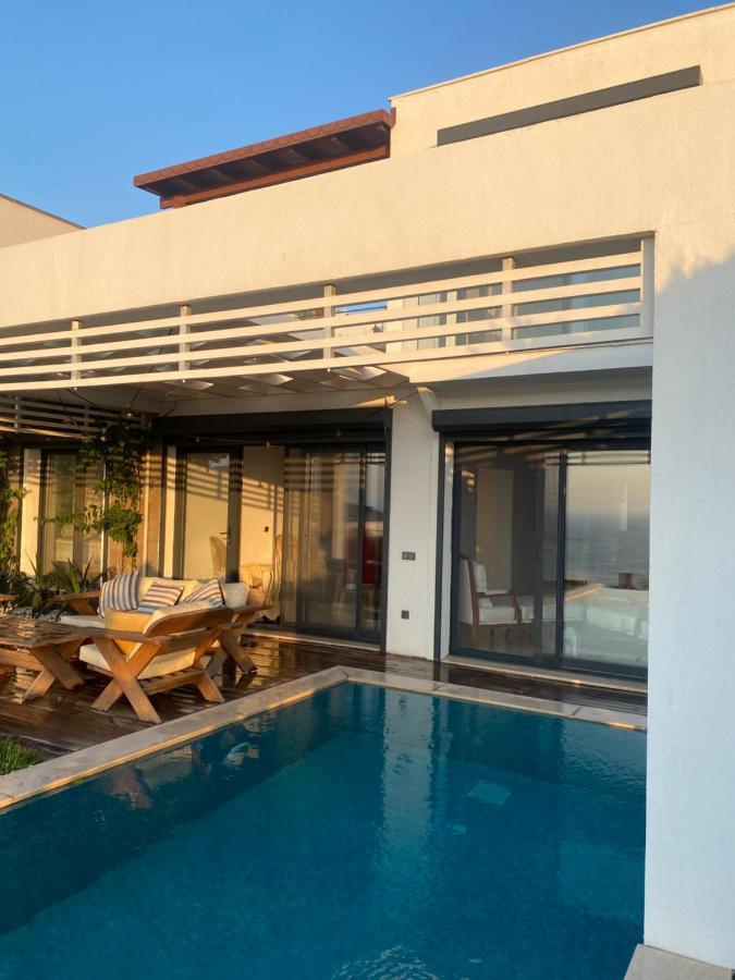 Villa Kiralık Müstakil Havuzlu Lüx Bodrum