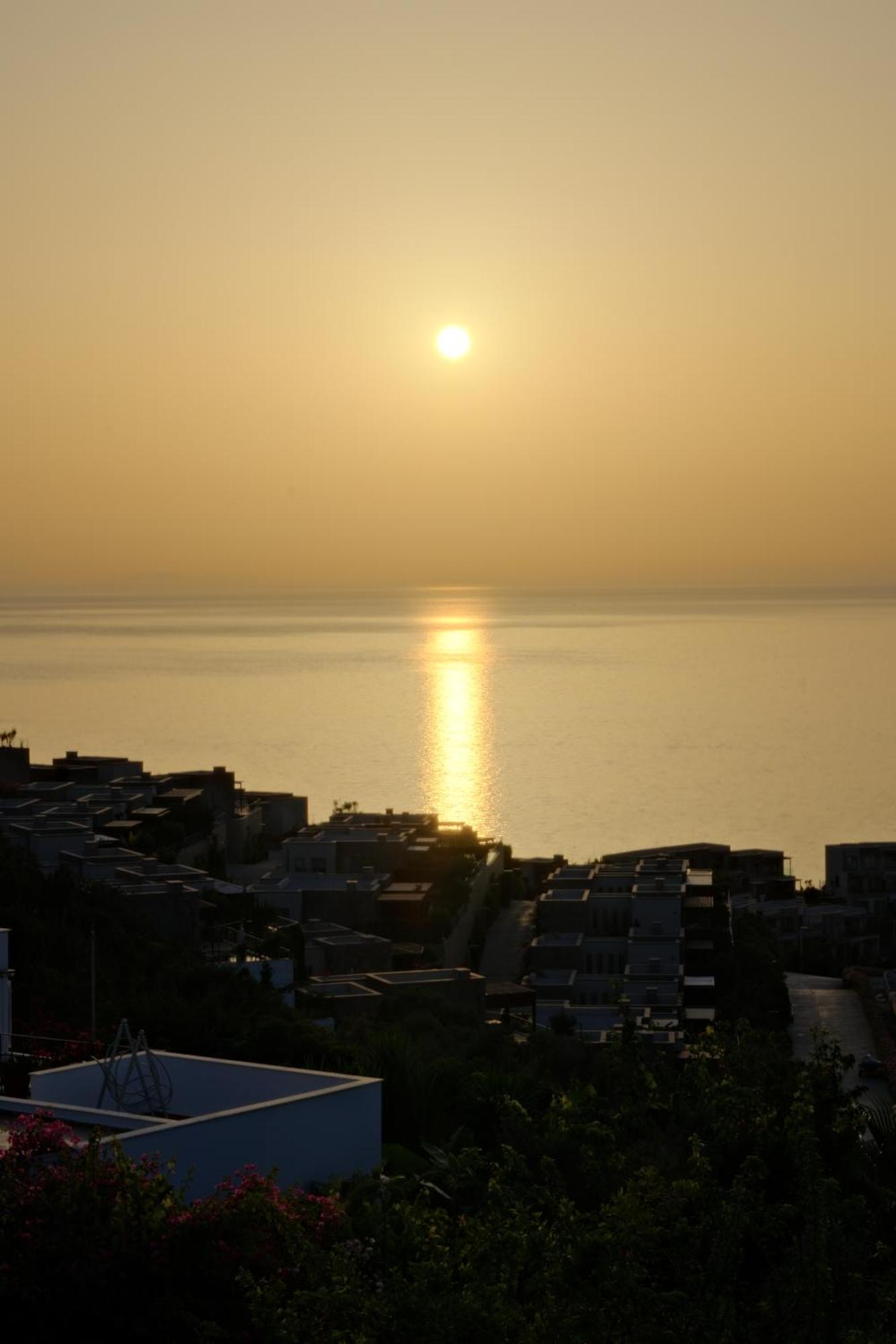Kiralık Müstakil Havuzlu Lüx Villa